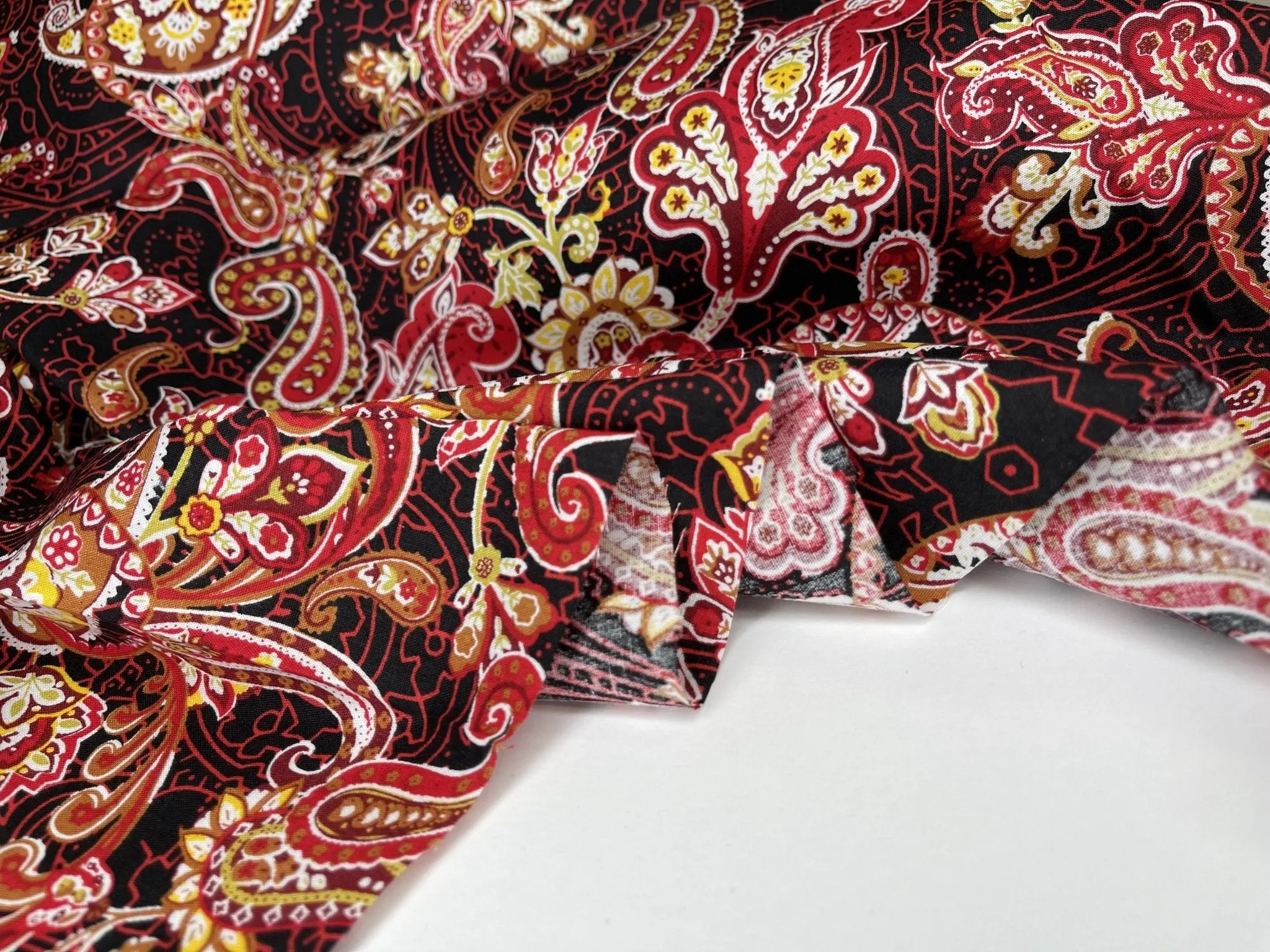 Cotton Poplin Paisley  Print Fabric