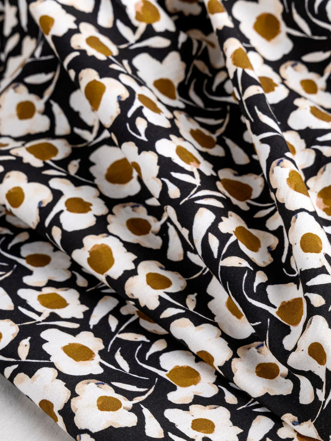 Illustrated Daisy Print Cotton Poplin - Black   White   Ochre