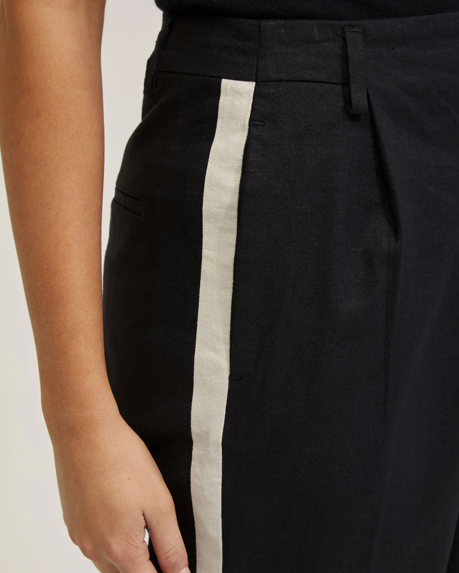 Kate Linen Pants With Contrast Panel