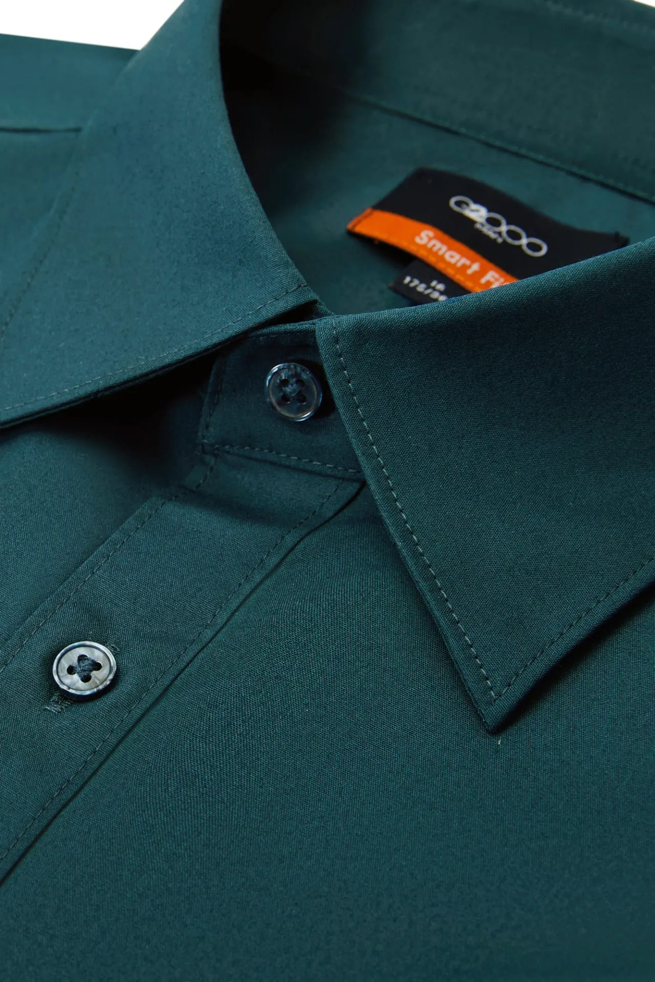 Non-Iron Easy Care Smart Fit Poplin Short Sleeve Shirt