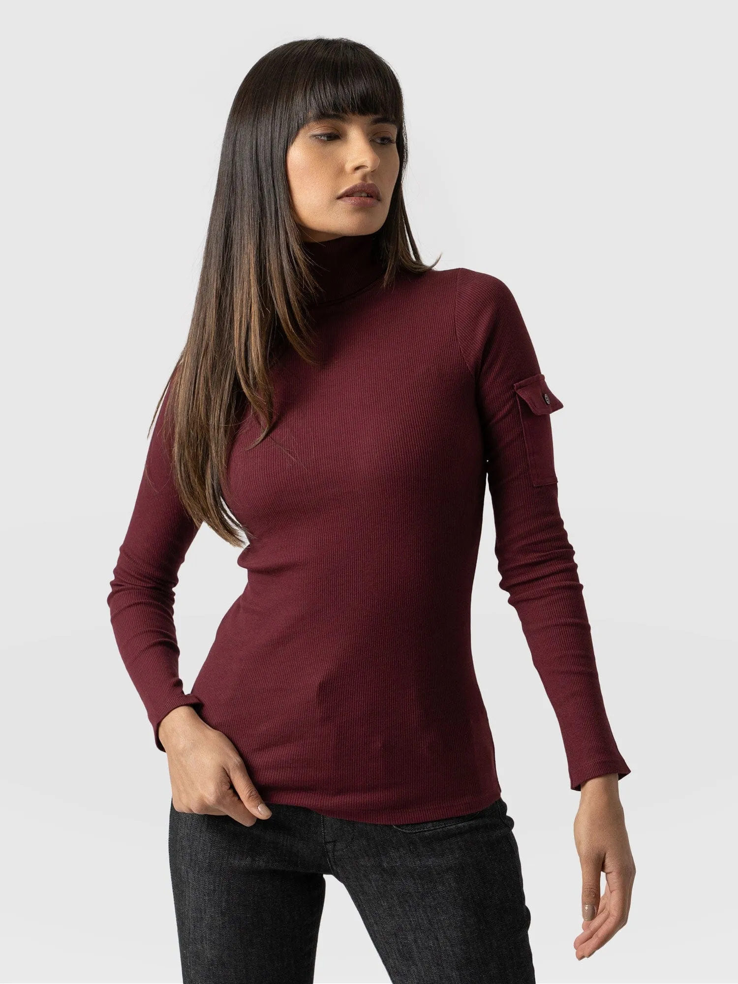 Pocket Turtle Neck - Burgundy